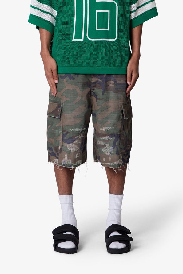 RETROFOLD   BAGGY DISTRESSED CARGO SHORTS