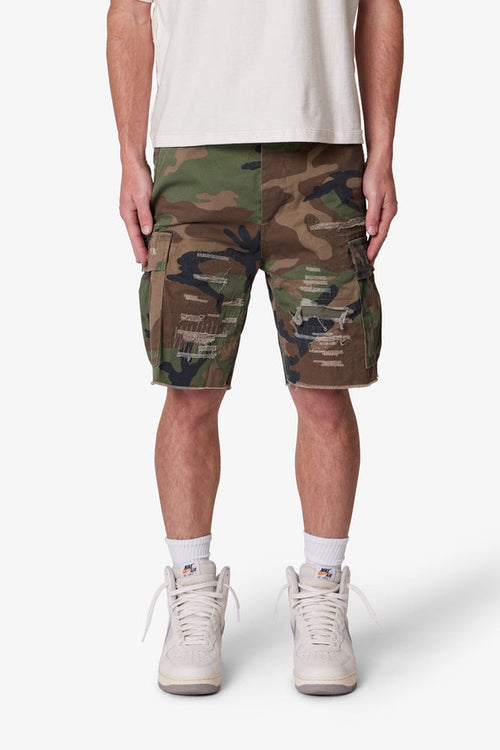 RETROFOLD  DISTRESSED CARGO SHORTS
