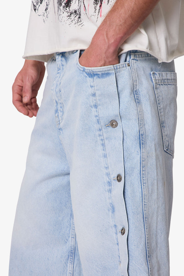 RETROFOLD  ULTRA BAGGY OFFSET BUTTON DENIM SHORTS