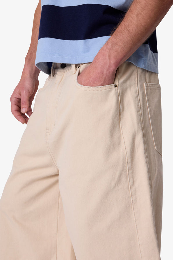 RETROFOLD ULTRA BAGGY PANELED CHINO SHORTS