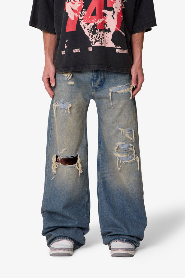 RETROFOLD  ULTRA WIDE DISTRESSED DENIM